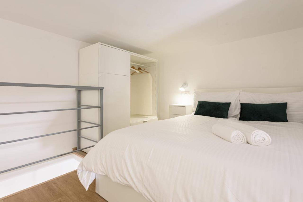 Apartamento Napoli In Bed Exterior foto