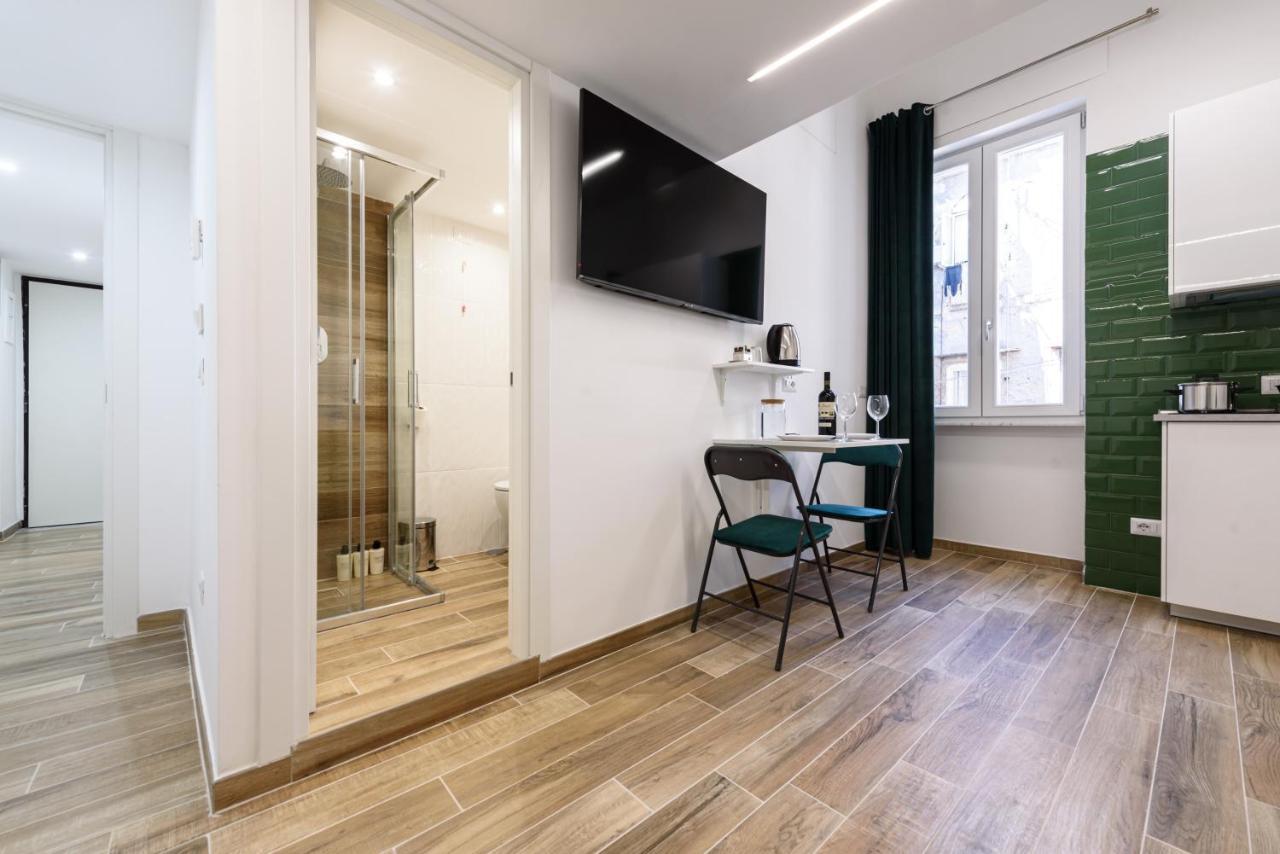 Apartamento Napoli In Bed Exterior foto